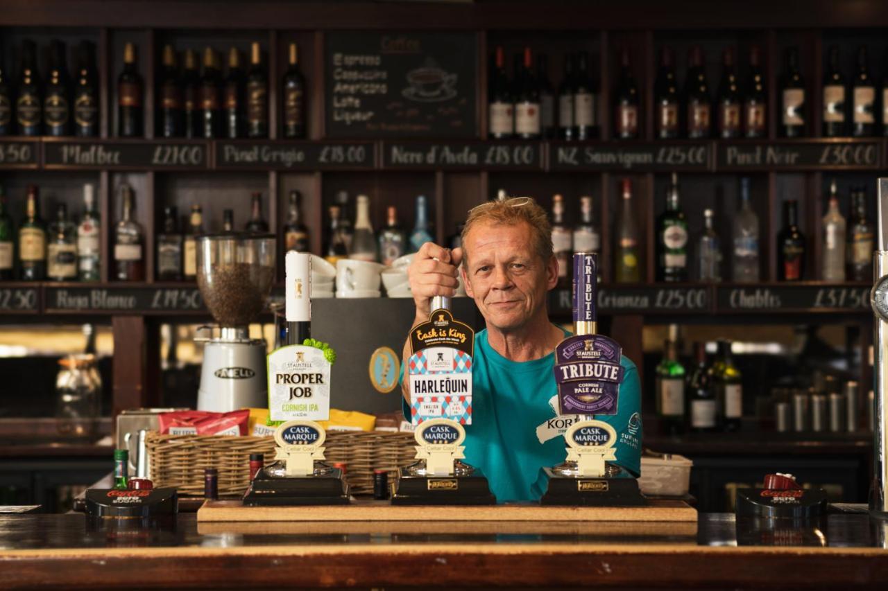 Rose And Crown Yealmpton 호텔 외부 사진