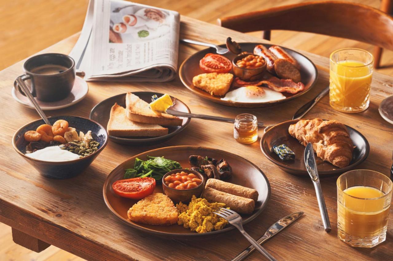 Rose And Crown Yealmpton 호텔 외부 사진